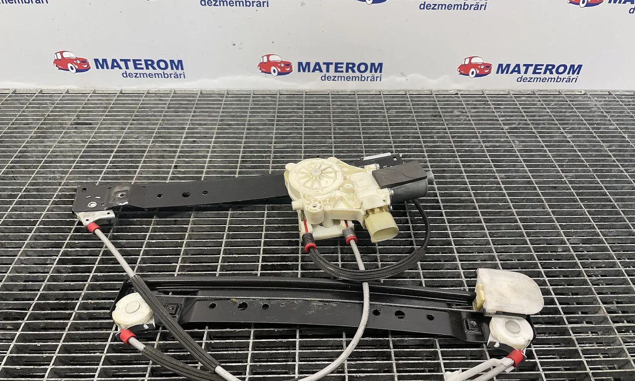 MACARA USA SPATE DREAPTA FORD GALAXY II 2006-2015