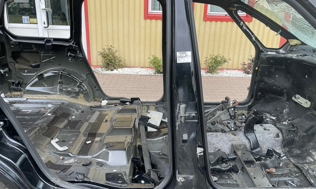 STALP MIJLOC DREAPTA FORD GALAXY II 2006-2015