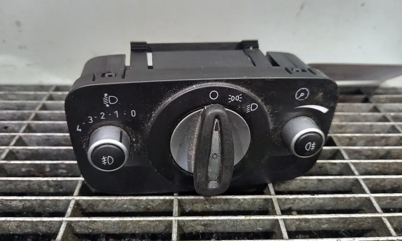 INTRERUPATOR LUMINI FORD GALAXY II 2006-2015