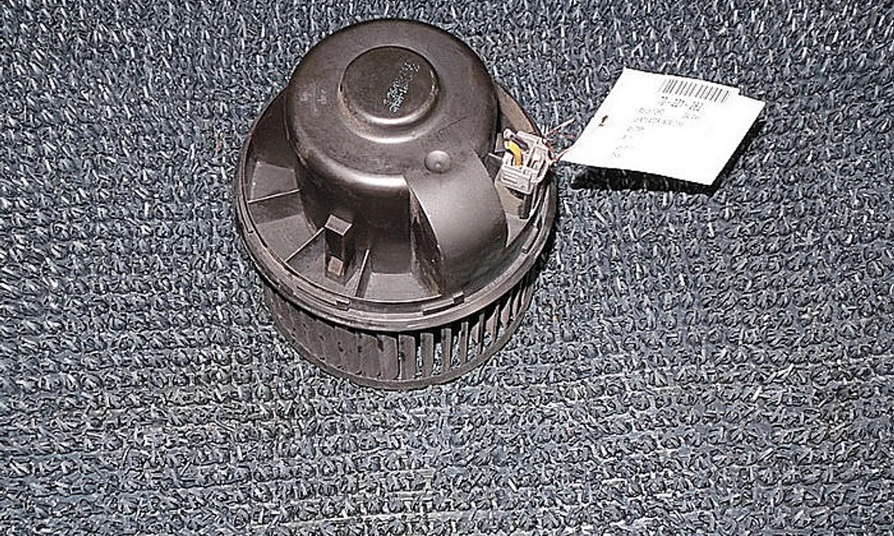 VENTILATOR INCALZIRE FORD GALAXY II 2006-2015