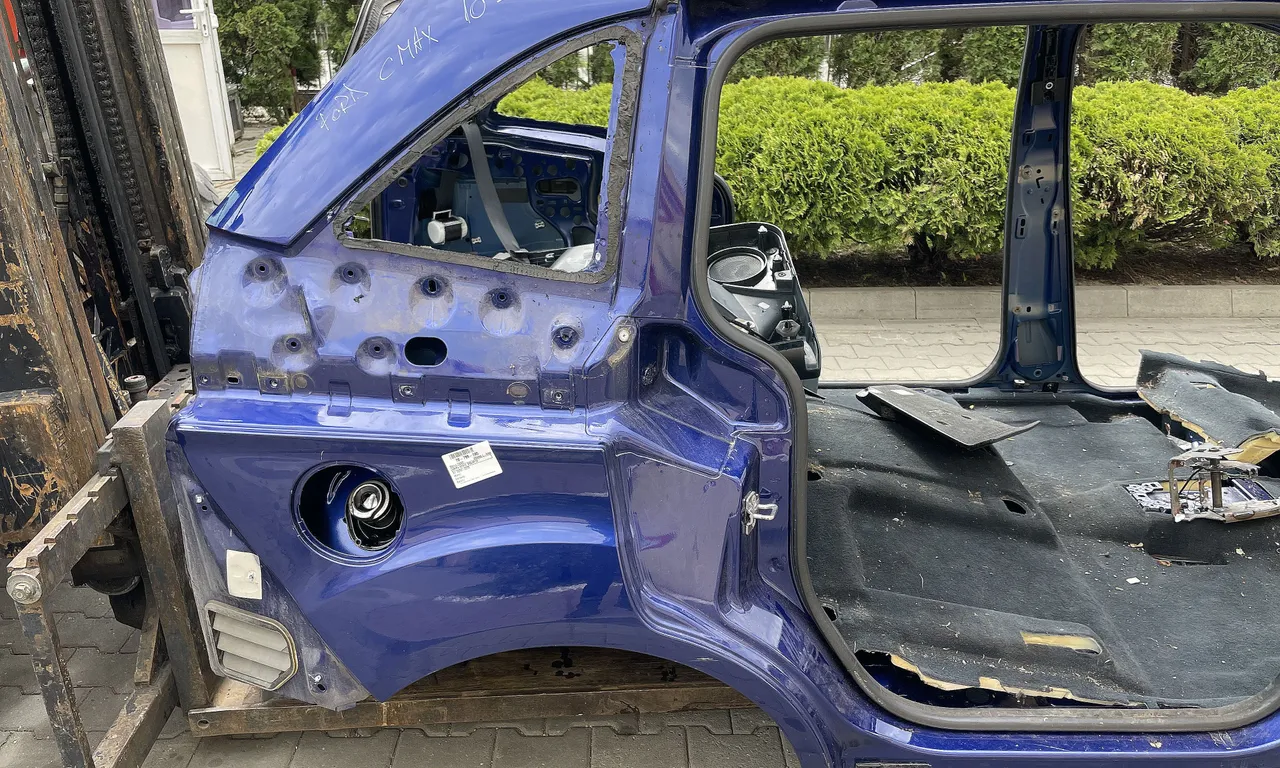 ARIPA SPATE DREAPTA FORD GRAND C-MAX 2010-2019