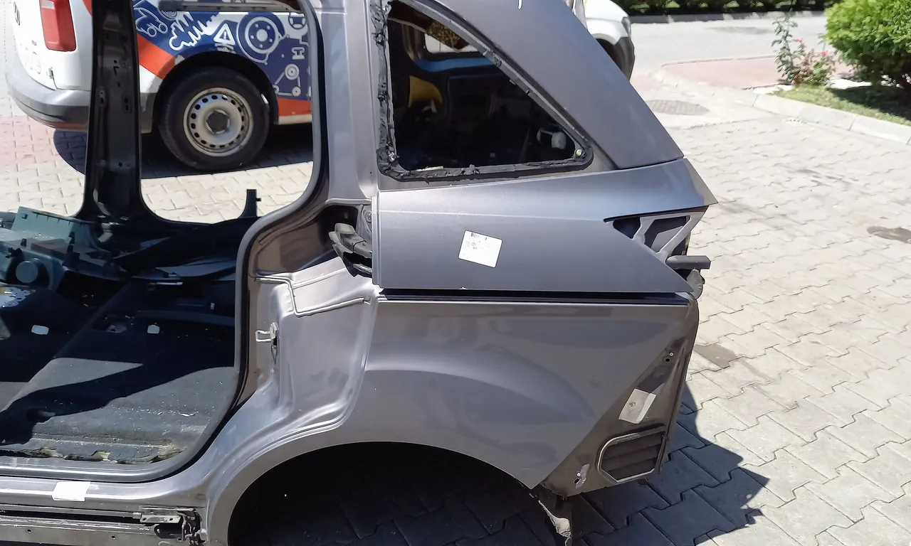 ARIPA SPATE STANGA FORD GRAND C-MAX 2010-2019