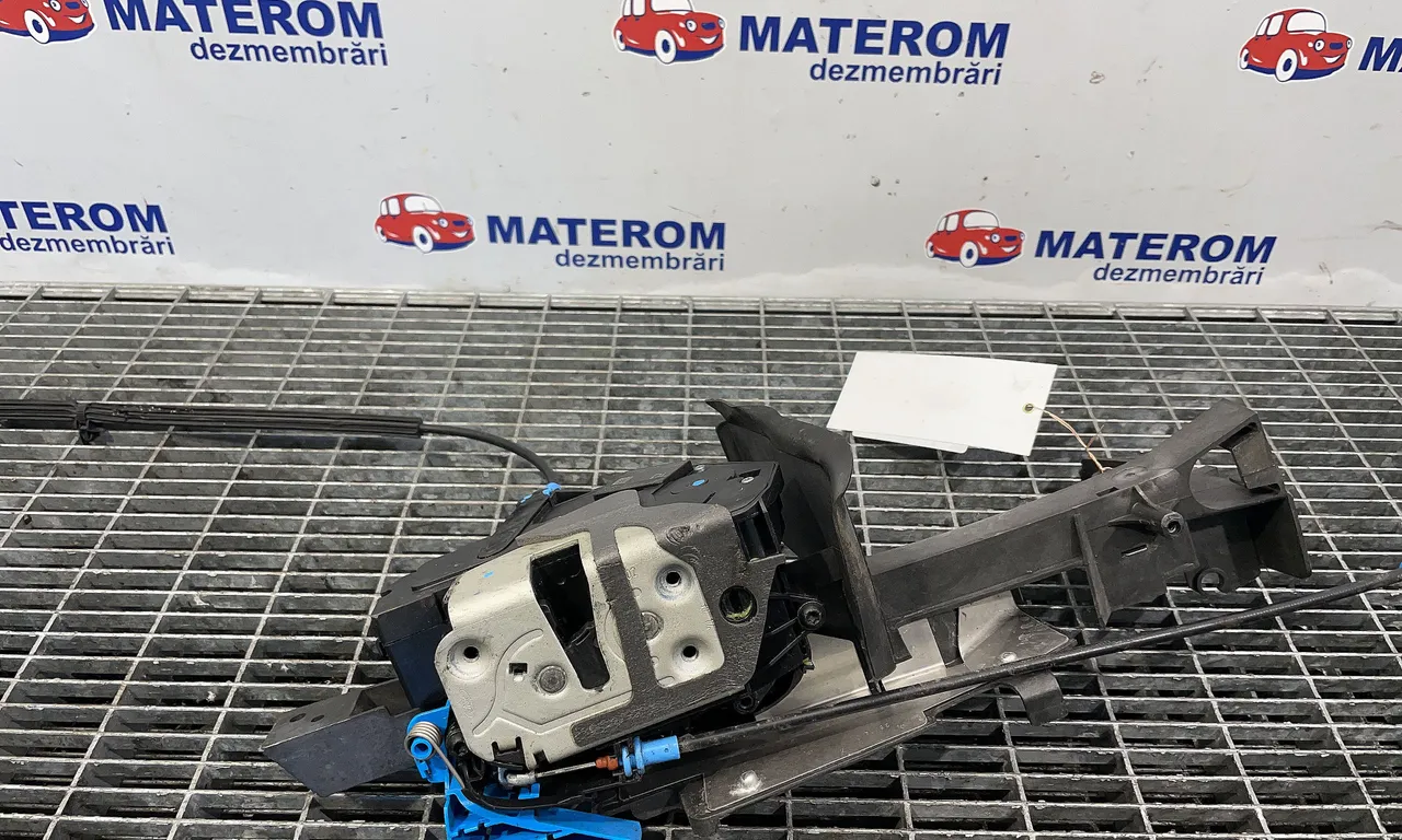 INCUIETOARE USA FATA DREAPTA FORD GRAND C-MAX 2010-2019