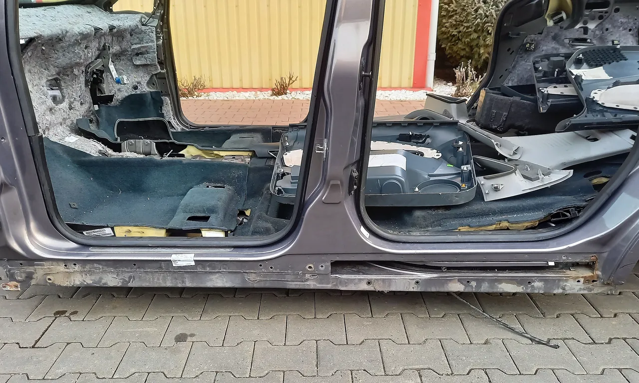 PRAG STANGA FORD GRAND C-MAX 2010-2019