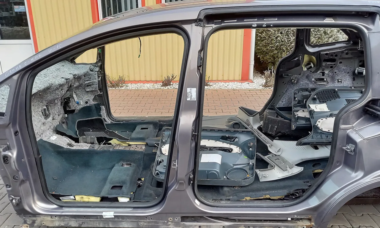STALP MIJLOC STANGA FORD GRAND C-MAX 2010-2019