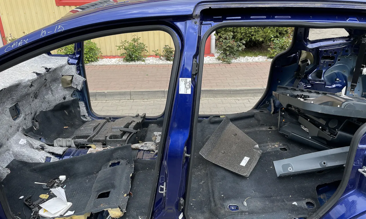 STALP MIJLOC STANGA FORD GRAND C-MAX 2010-2019