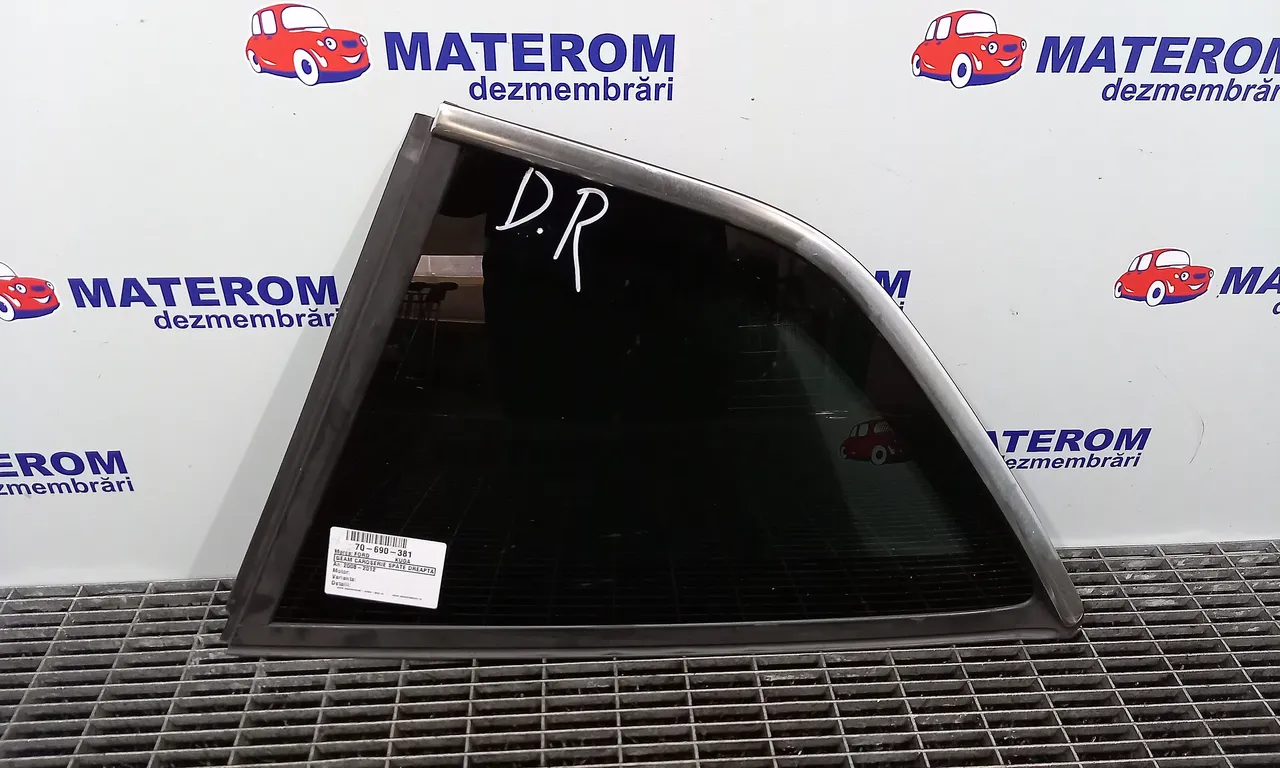 GEAM CAROSERIE SPATE DREAPTA FORD KUGA I 2008-2012