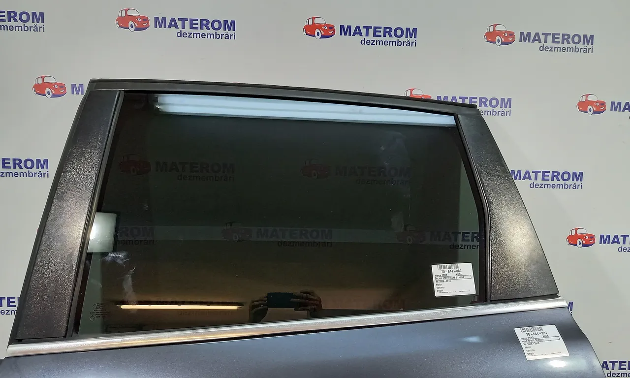 GEAM SPATE MARE STANGA FORD KUGA I 2008-2012
