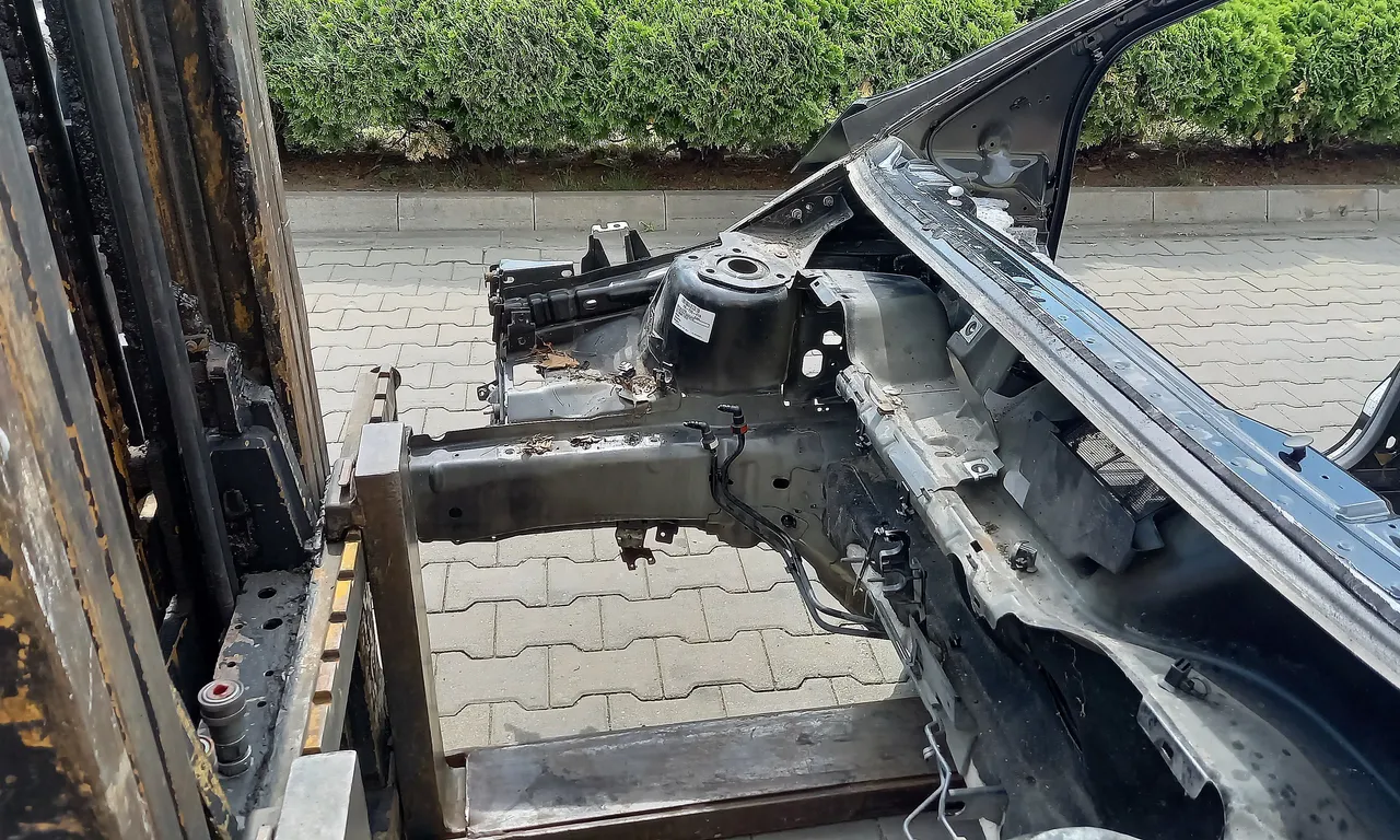 LONJERON DREAPTA FORD KUGA I 2008-2012