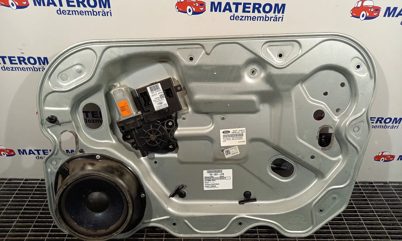 MACARA USA FATA DREAPTA FORD KUGA I 2008-2012