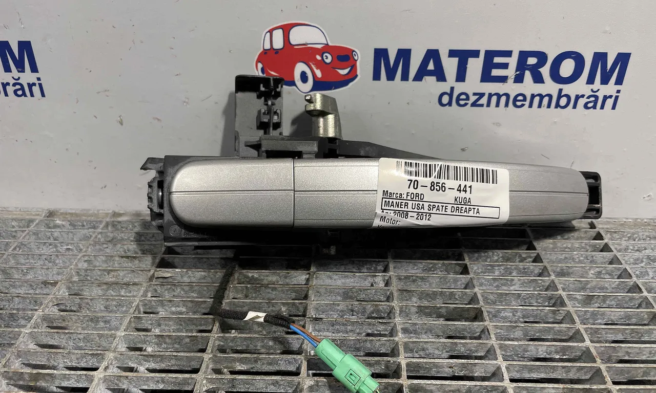 MANER USA SPATE DREAPTA FORD KUGA I 2008-2012