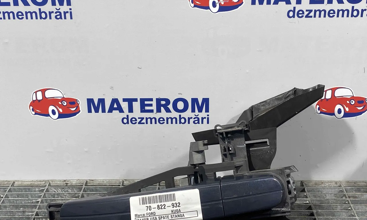 MANER USA SPATE STANGA FORD KUGA I 2008-2012