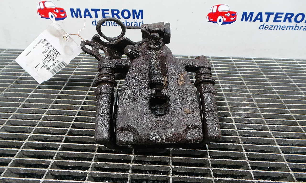 ETRIER SPATE STANGA FORD KUGA I 2008-2012
