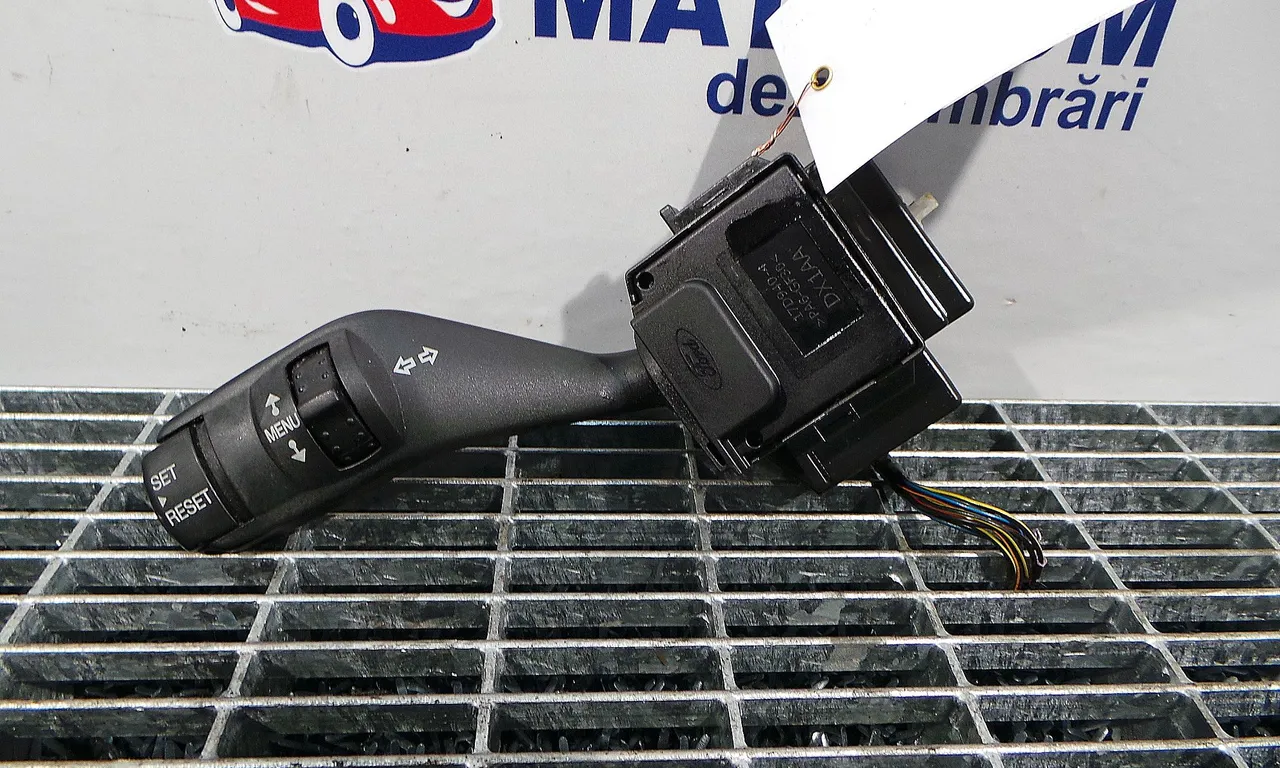 BLOC SEMNALIZARE FORD KUGA I 2008-2012