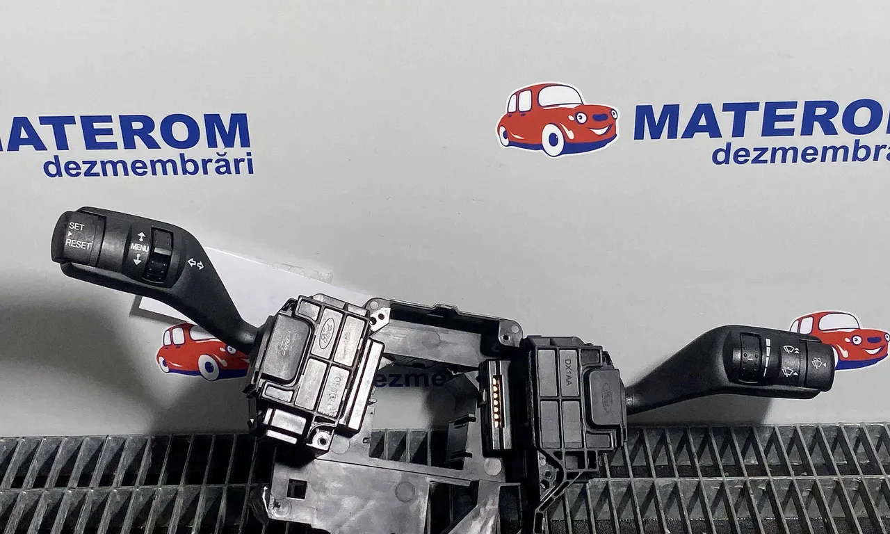 BLOC SEMNALIZARE FORD KUGA I 2008-2012