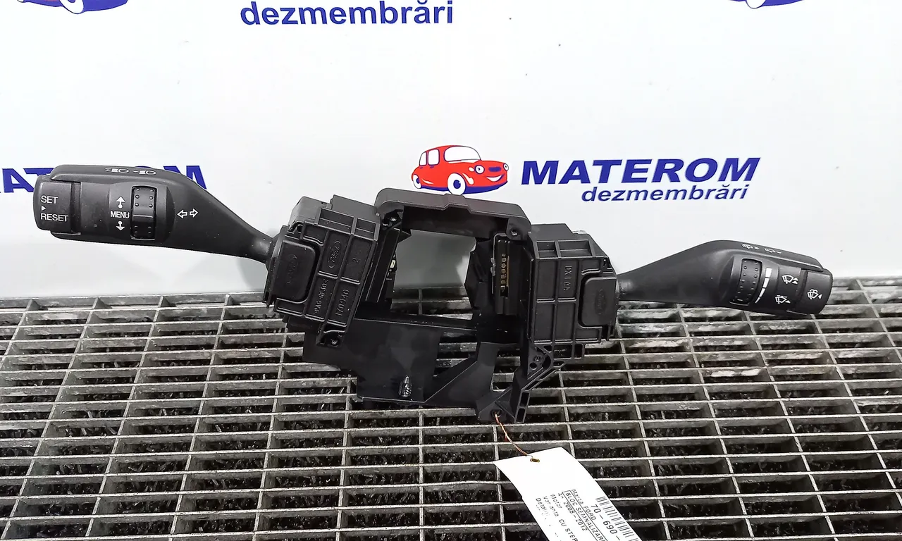 BLOC SEMNALIZARE FORD KUGA I 2008-2012