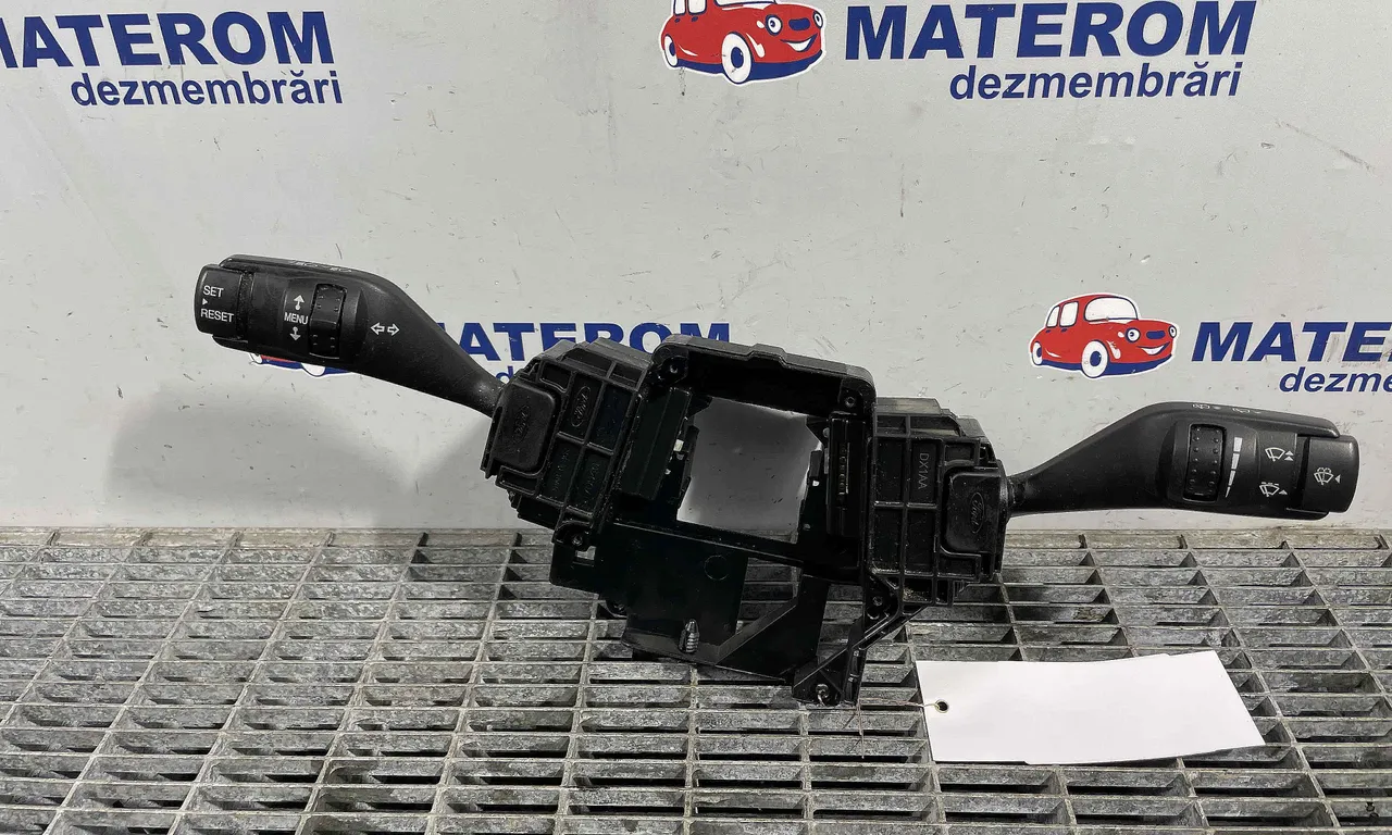 BLOC SEMNALIZARE FORD KUGA I 2008-2012