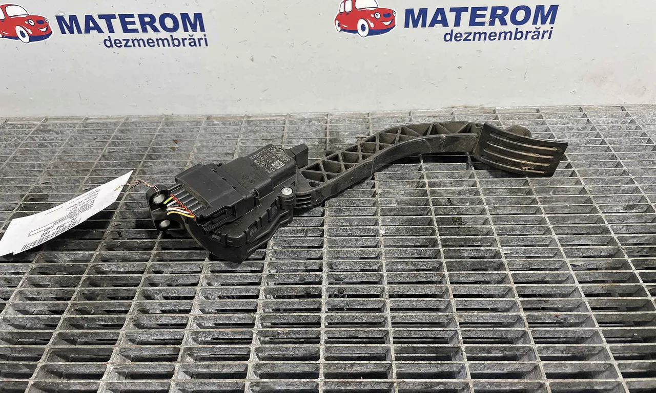 PEDALA ACCELERATIE FORD KUGA I 2008-2012