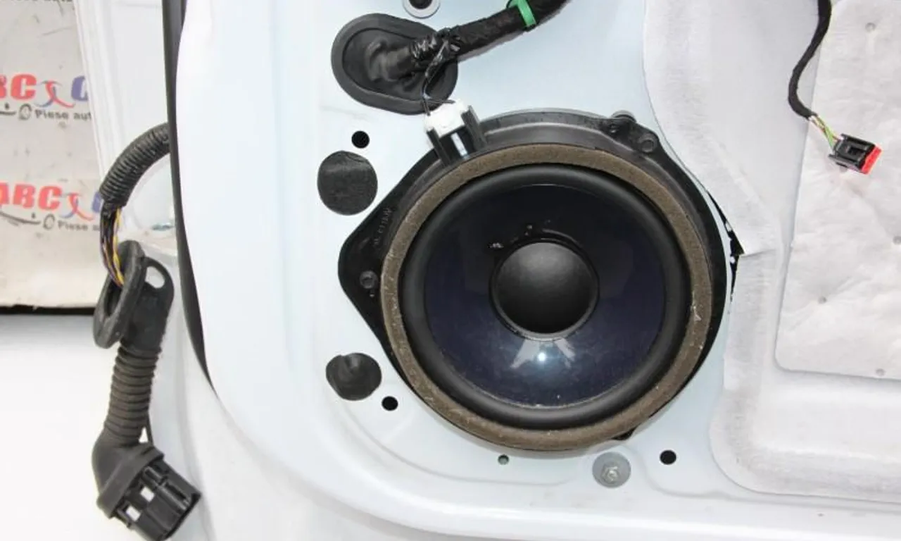 Boxa usa dreapta fata FORD KUGA II 2012-null