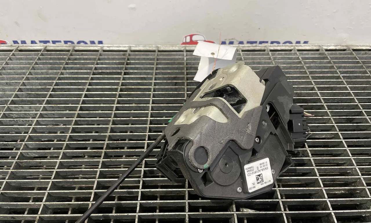INCUIETOARE USA FATA DREAPTA FORD KUGA II VAN 2012-2019