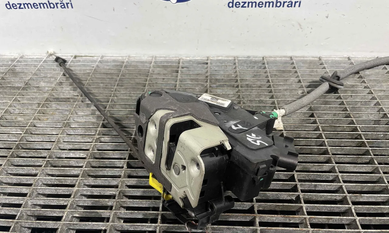 INCUIETOARE USA FATA STANGA FORD KUGA II VAN 2012-2019