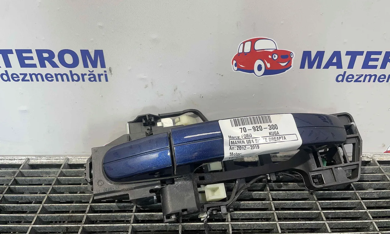 MANER USA SPATE DREAPTA FORD KUGA II VAN 2012-2019