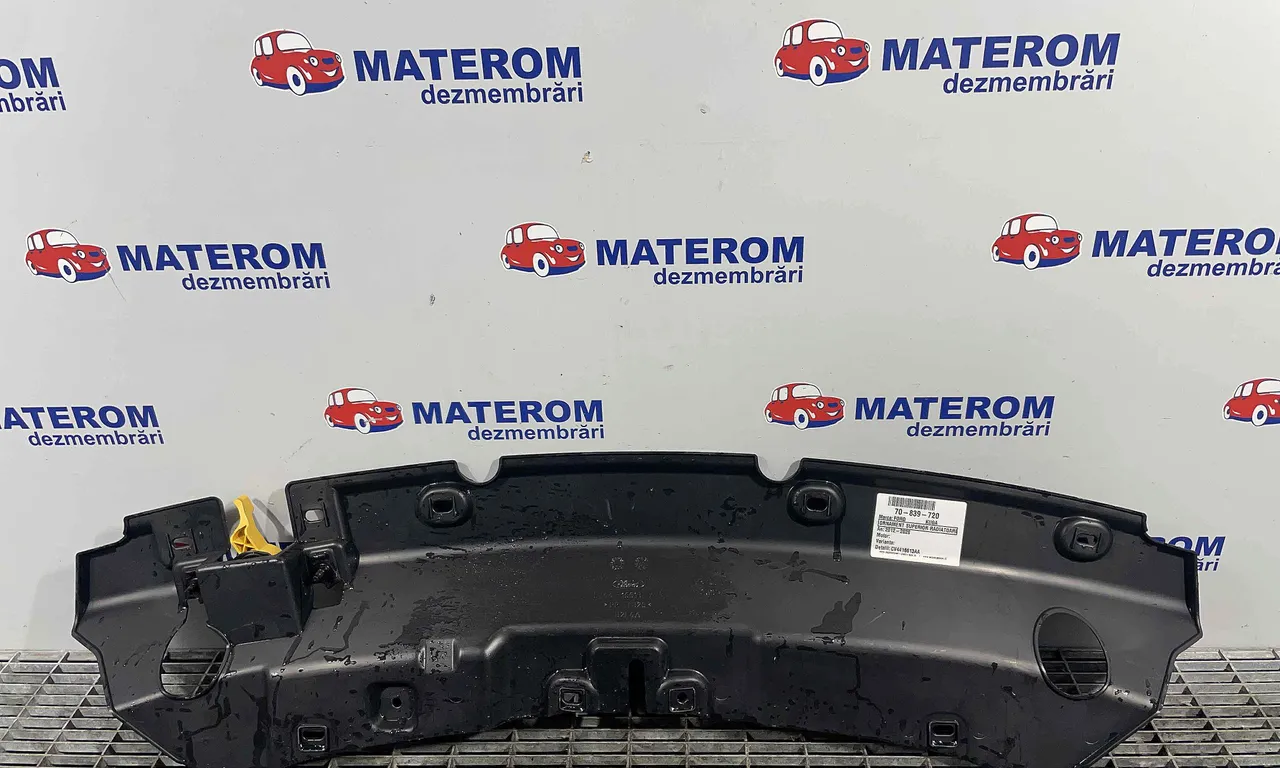 ORNAMENT SUPERIOR RADIATOARE FORD KUGA II VAN 2012-2019