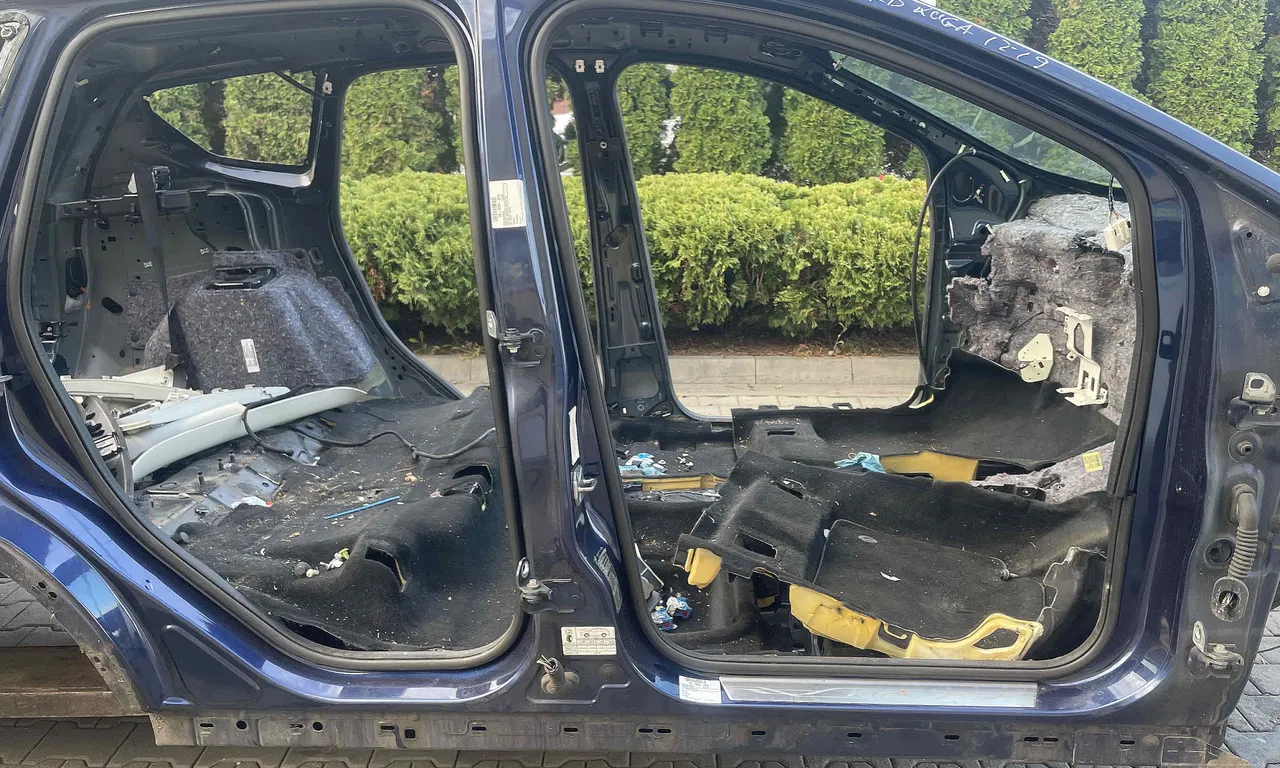 PRAG DREAPTA FORD KUGA II VAN 2012-2019