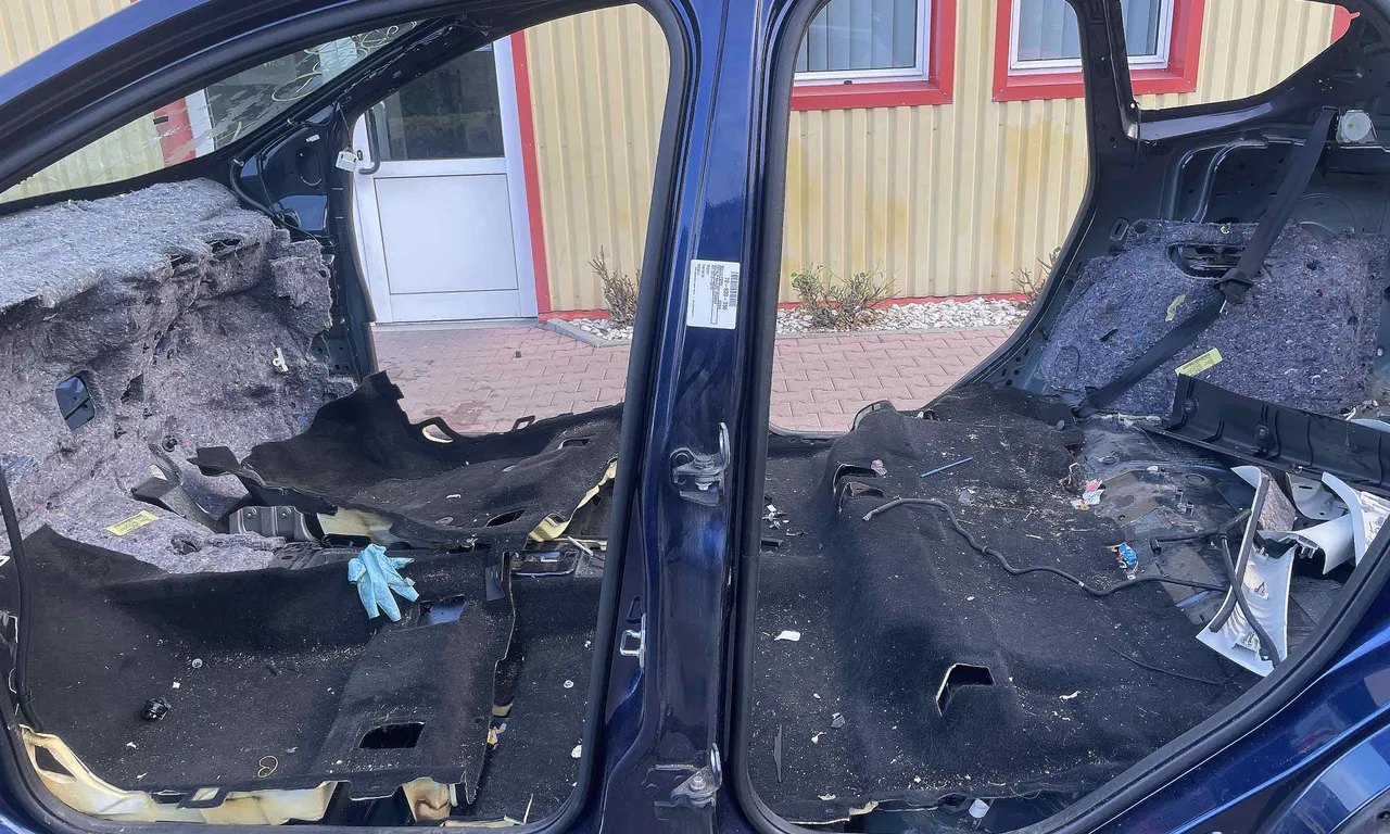 STALP MIJLOC STANGA FORD KUGA II VAN 2012-2019