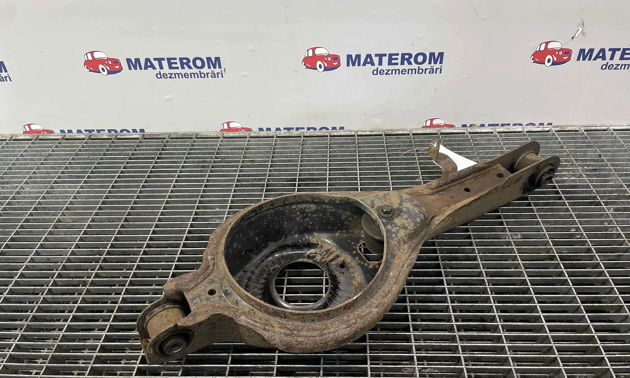 BRAT SPATE INFERIOR DREAPTA FORD KUGA II VAN 2012-2019