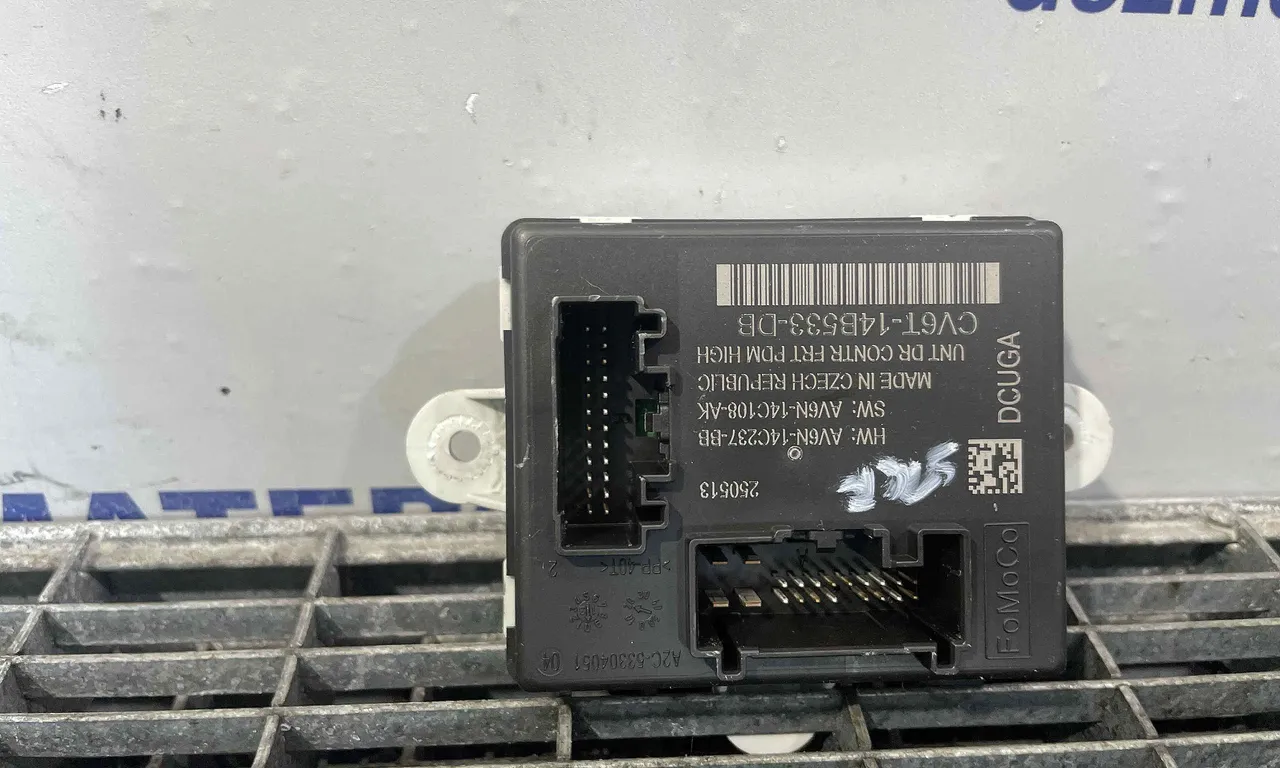 MODUL USA/STANGA FATA FORD KUGA II VAN 2012-2019