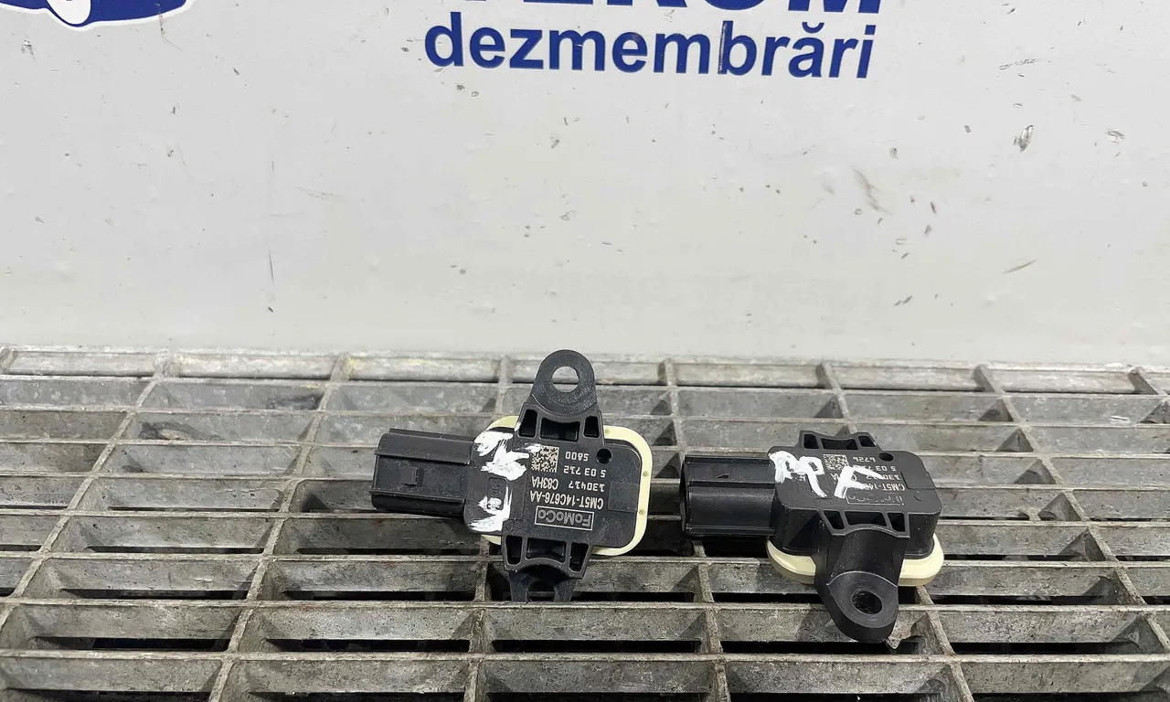SENZOR IMPACT FORD KUGA II VAN 2012-2019