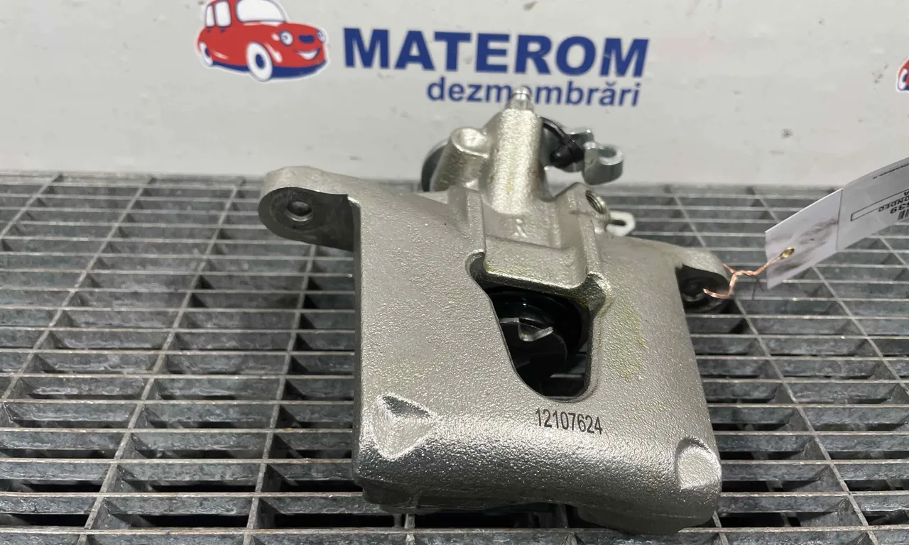 ETRIER SPATE DREAPTA FORD MONDEO III 2000-2007