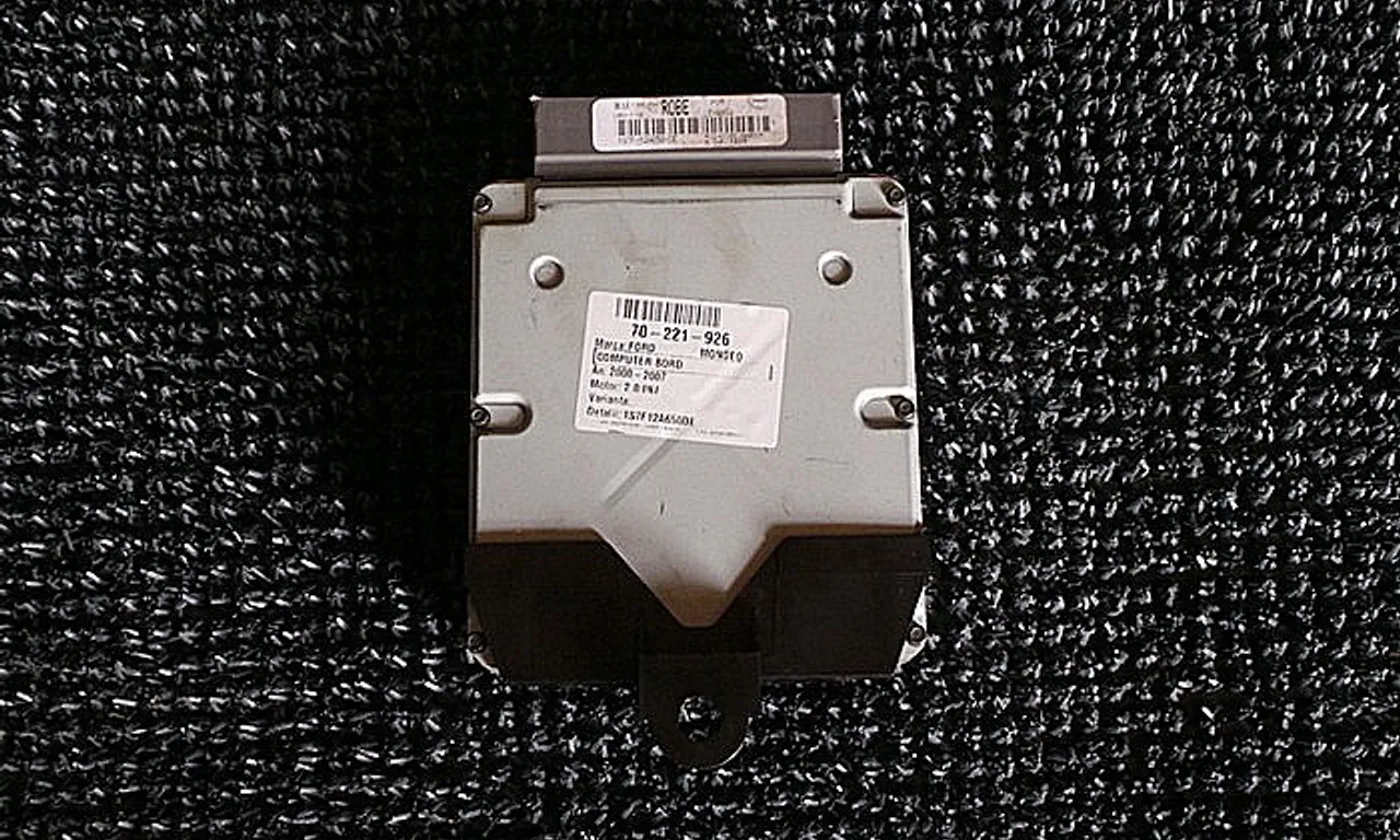 CALCULATOR MOTOR FORD MONDEO III 2000-2007