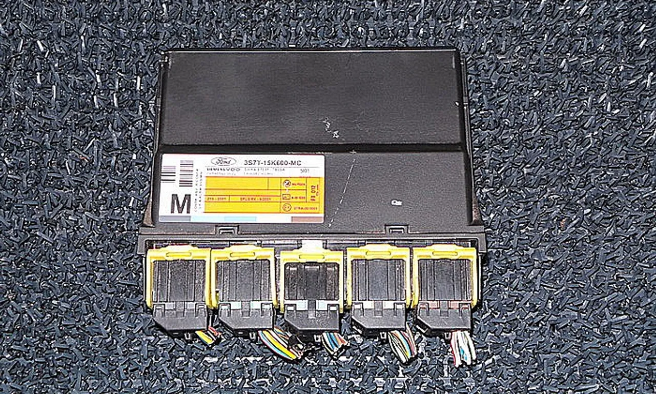 MODUL CONFORT FORD MONDEO III 2000-2007
