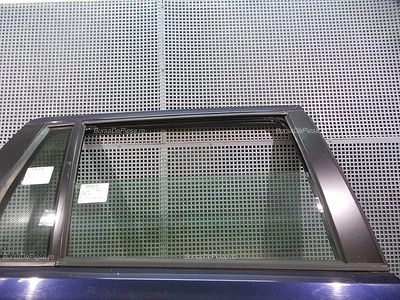 GEAM SPATE MARE DREAPTA FORD MONDEO III 2000-2007 oe 1303632, vedere frontata