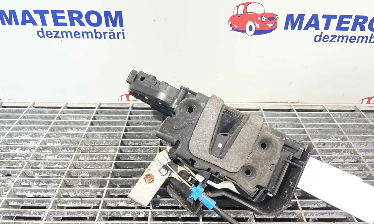 INCUIETOARE USA FATA DREAPTA FORD MONDEO IV 2007-2015