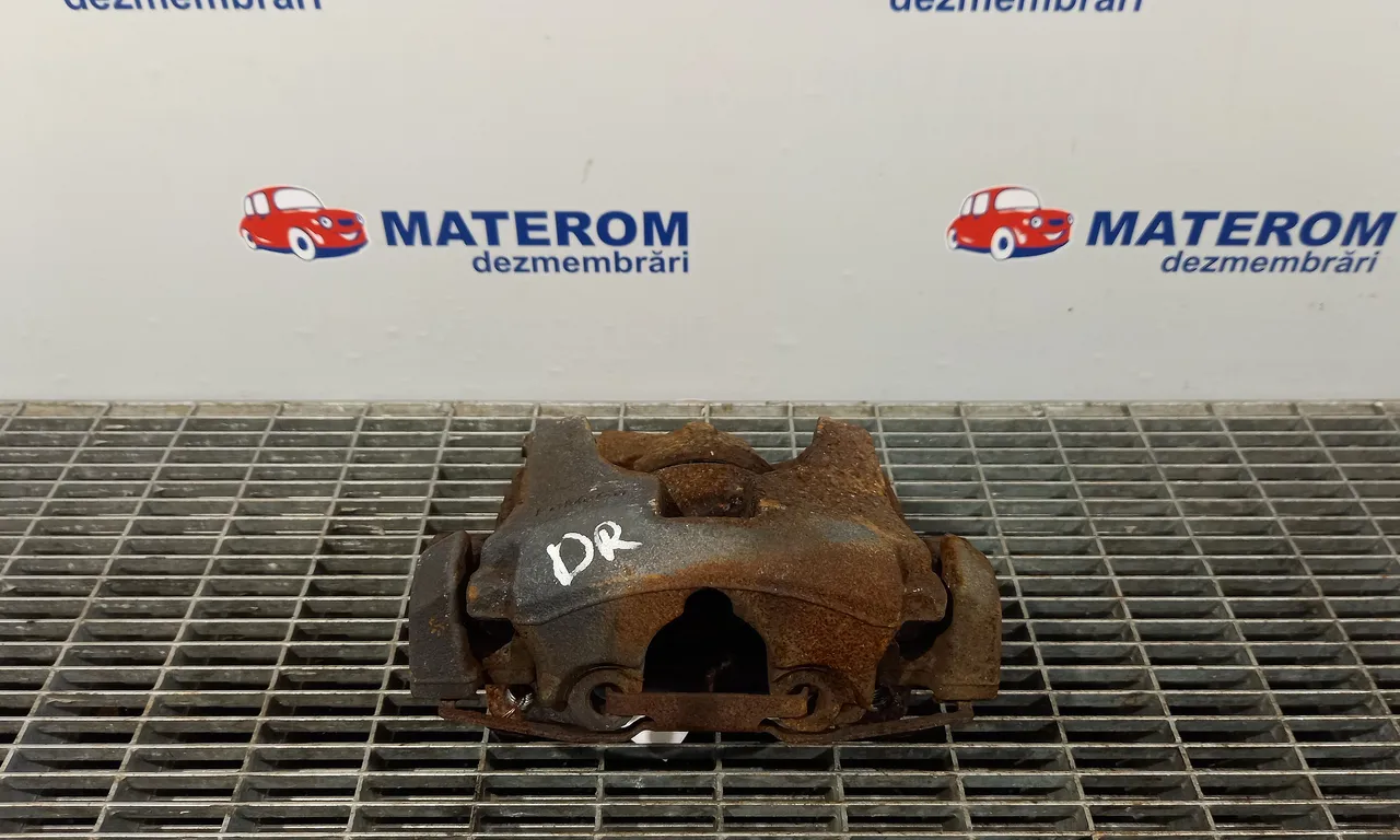 ETRIER FATA DREAPTA FORD MONDEO IV 2007-2015