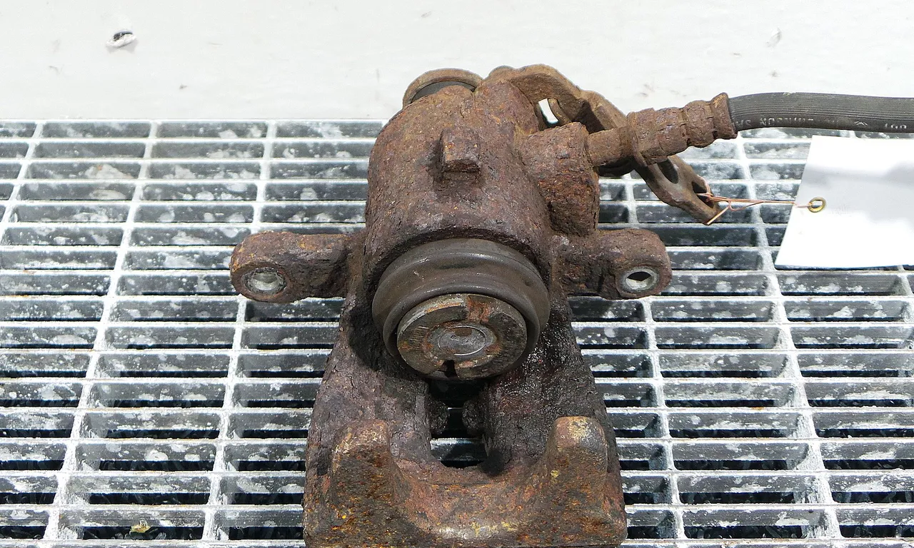 ETRIER SPATE STANGA FORD MONDEO IV 2007-2015