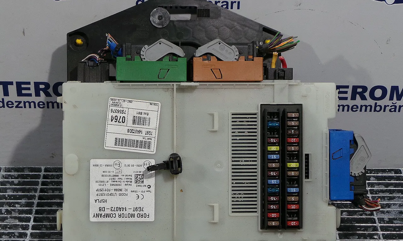 MODUL CONFORT FORD MONDEO IV 2007-2015