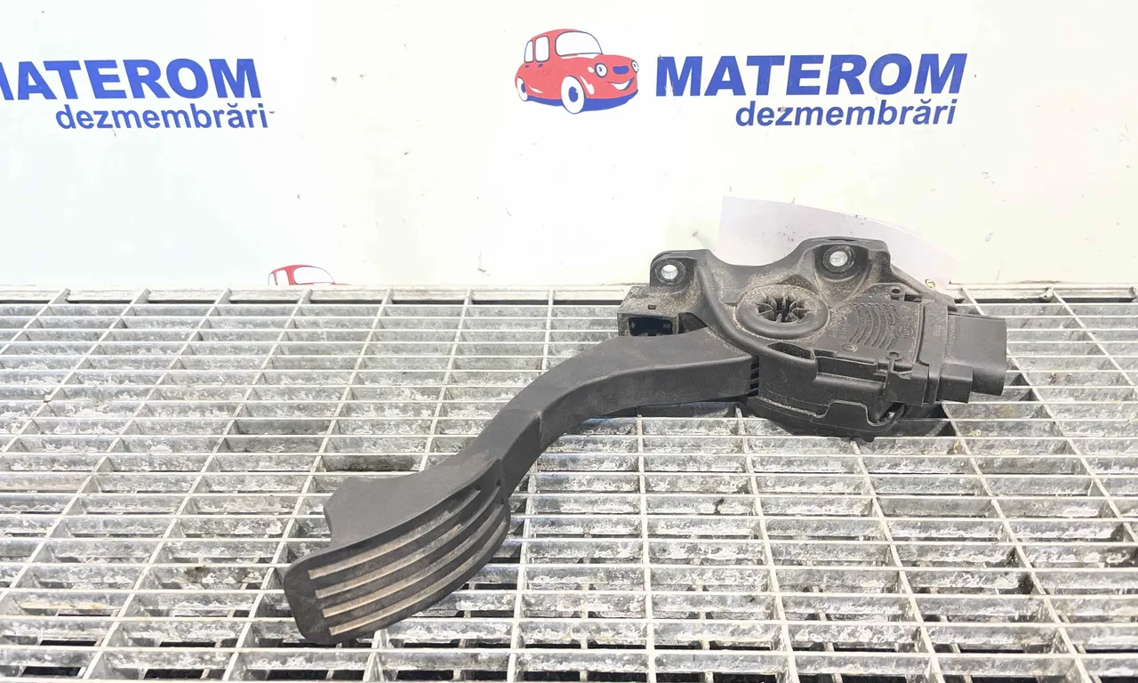 PEDALA ACCELERATIE FORD MONDEO IV 2007-2015