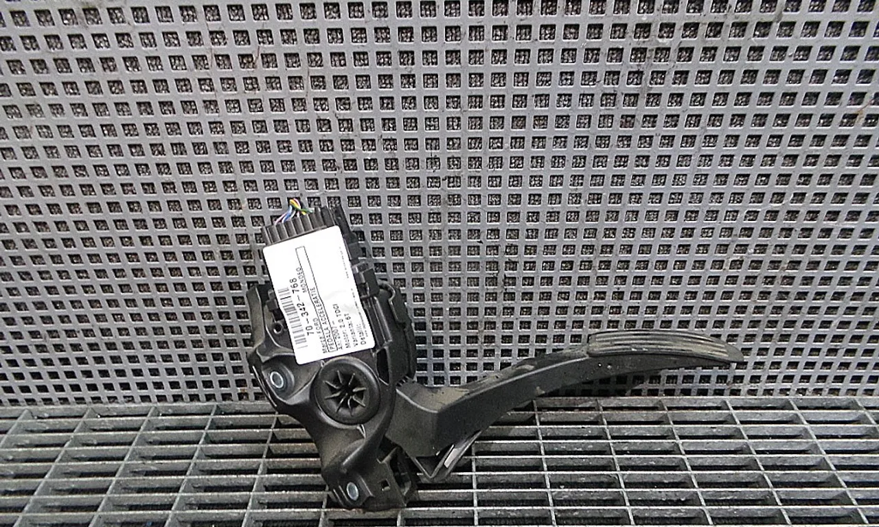 PEDALA ACCELERATIE FORD MONDEO IV 2007-2015