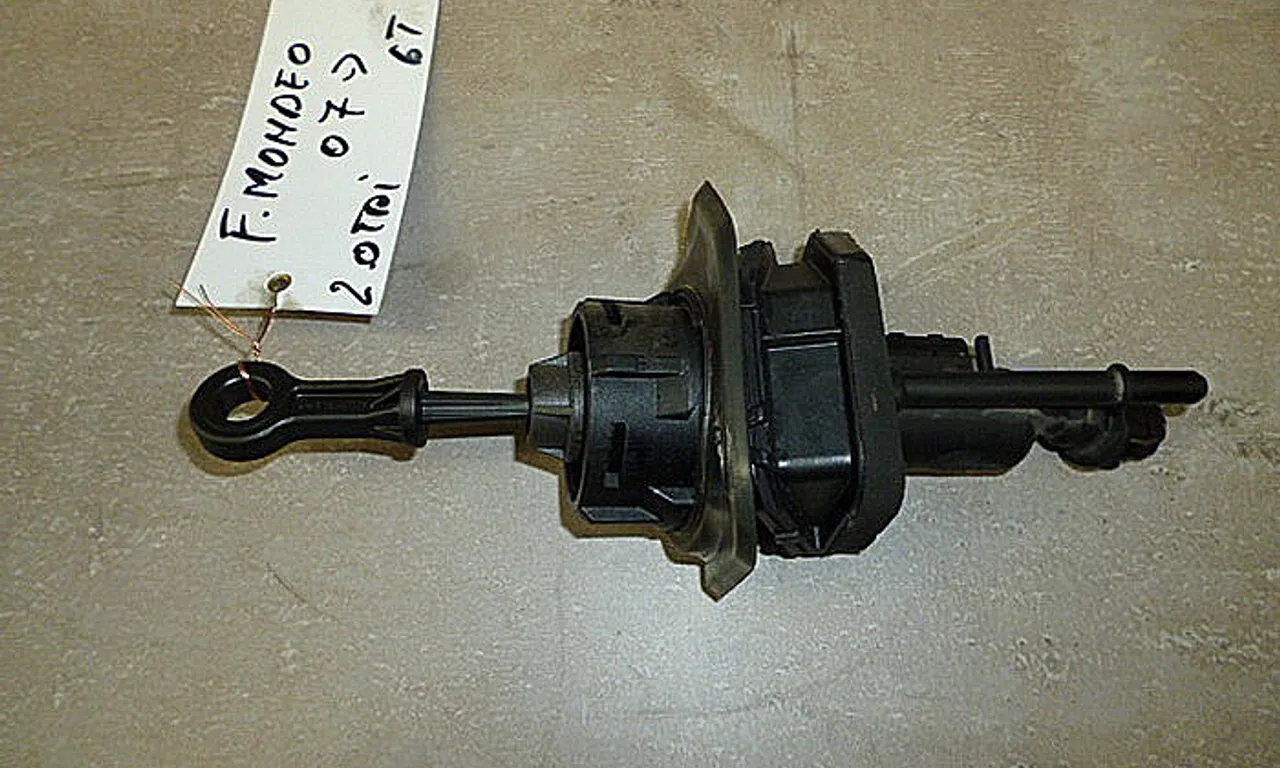 POMPA AMBREIAJ FORD MONDEO IV 2007-2015