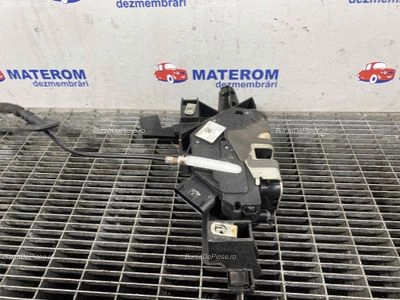INCUIETOARE USA FATA DREAPTA FORD MONDEO V 2.0 2014-2019 oe 2759493, vedere frontata