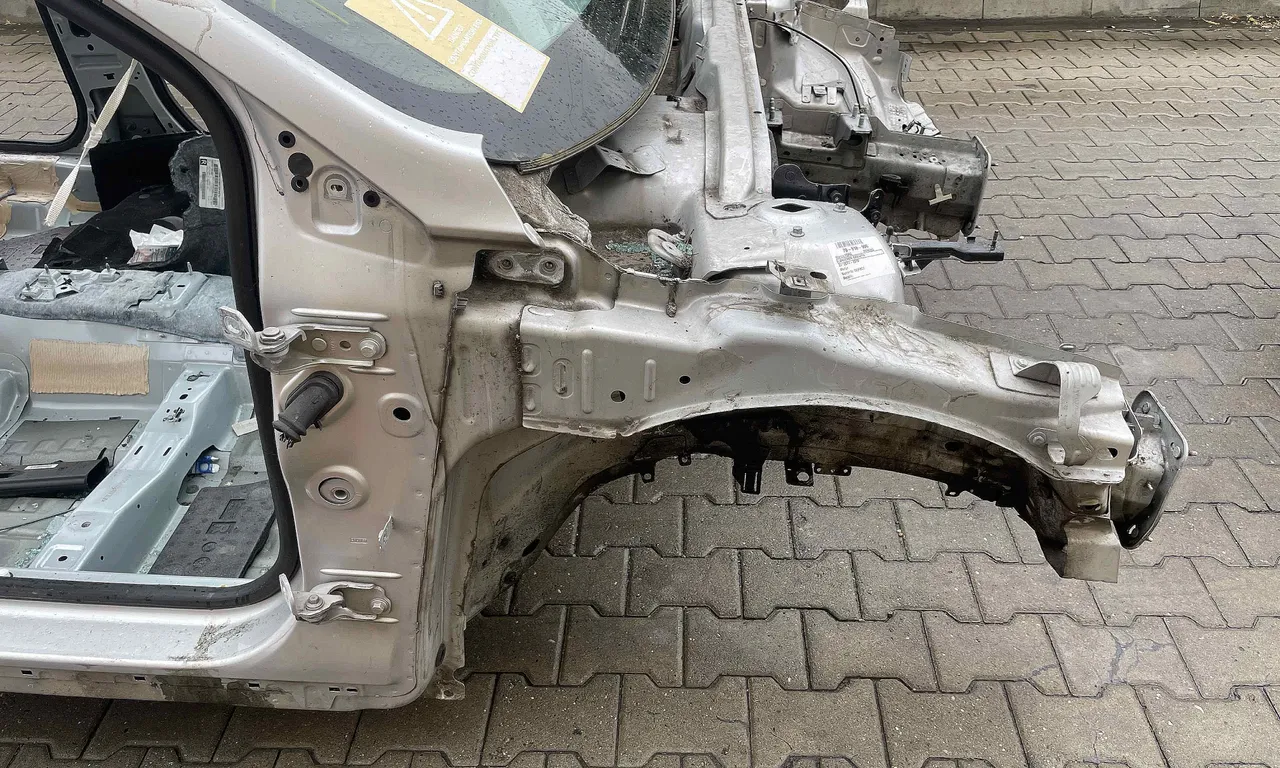 LONJERON DREAPTA FORD MONDEO V 2014-2019