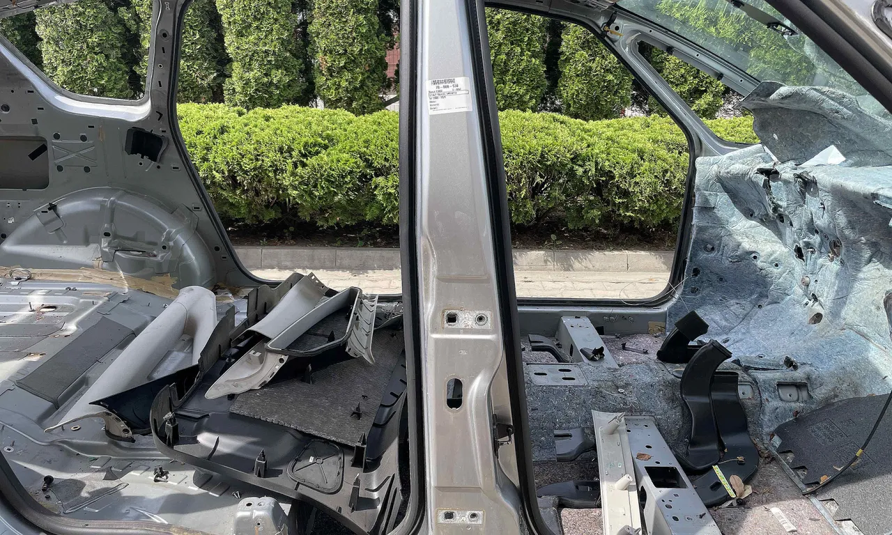 STALP MIJLOC DREAPTA FORD S-MAX 2006-2014