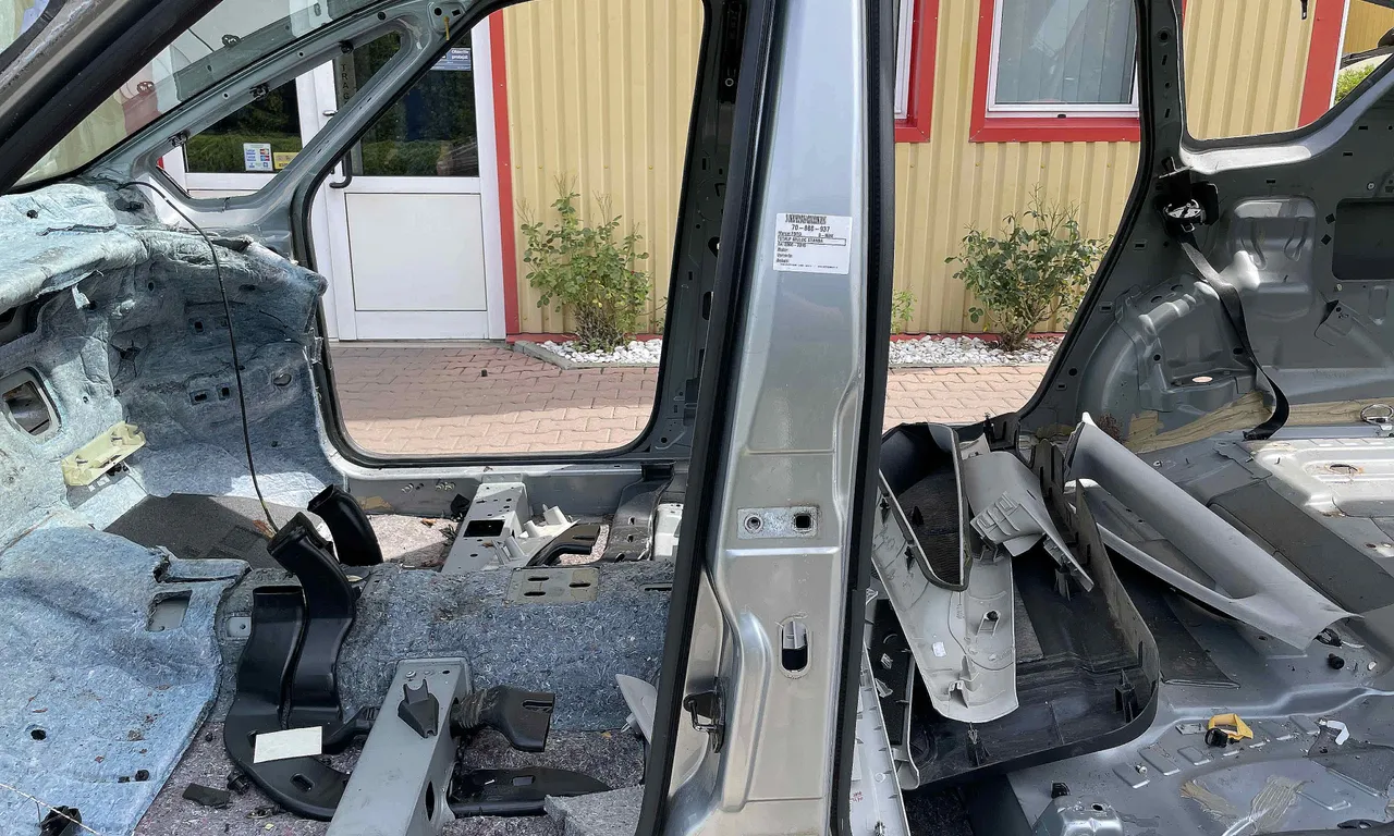 STALP MIJLOC STANGA FORD S-MAX 2006-2014