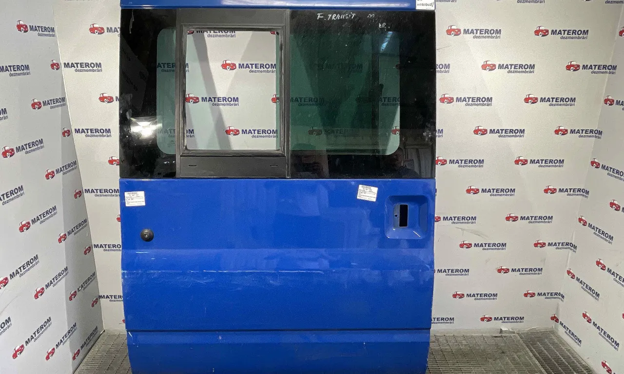 USA LATERALA FORD TRANSIT bus 2000-2006