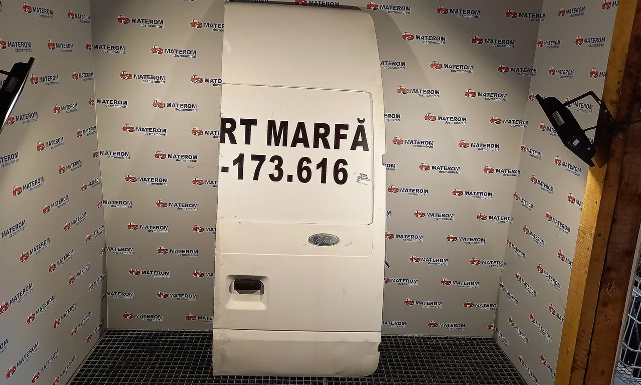 USA SPATE DREAPTA FORD TRANSIT bus 2000-2006