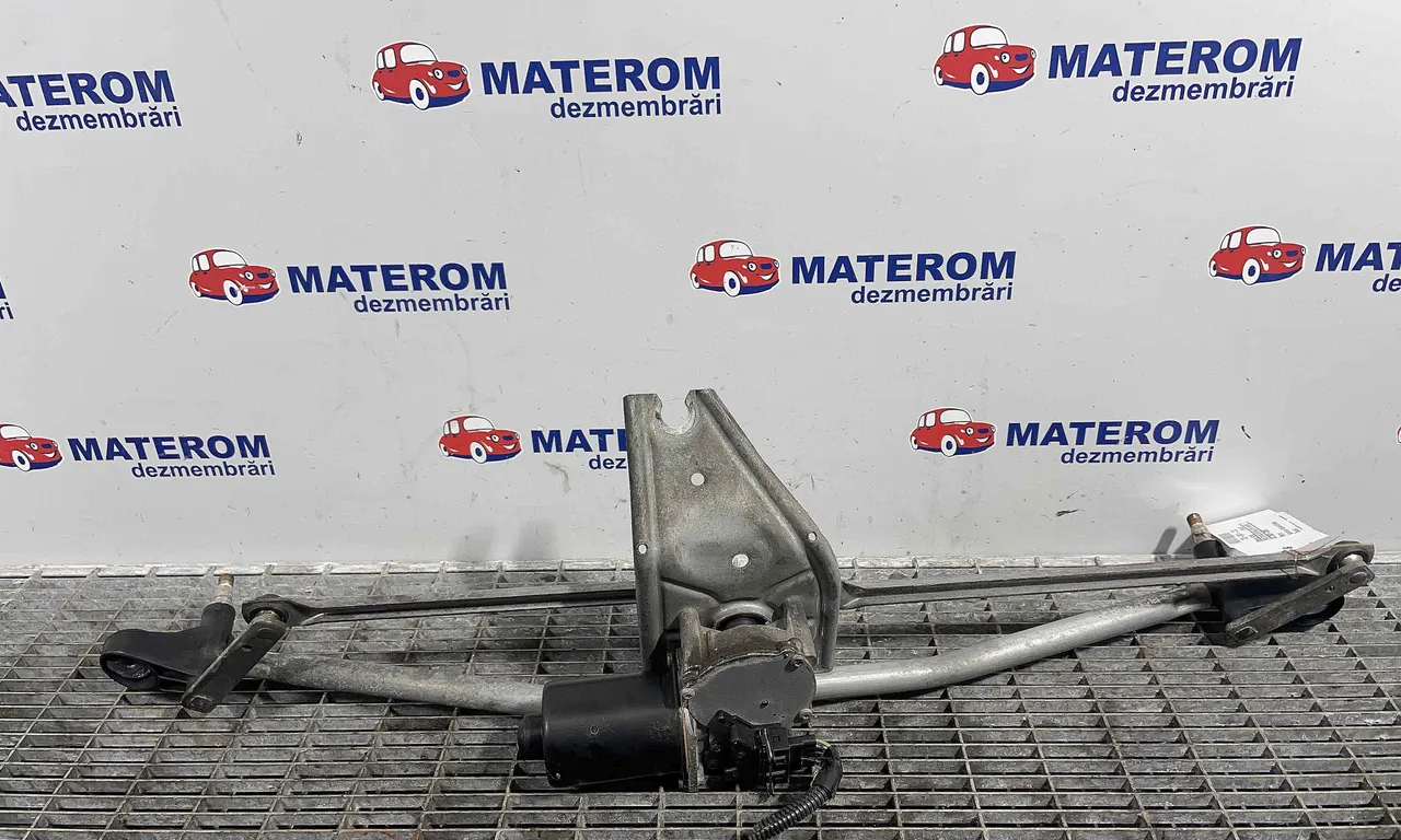 MOTORAS STERGATOR PARBRIZ FORD TRANSIT bus 2000-2006
